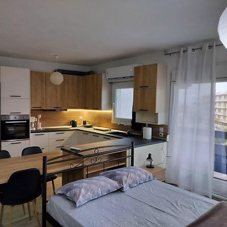 Luxurious 4Th Floor Apartment With Elevator Alejandrópolis Exterior foto