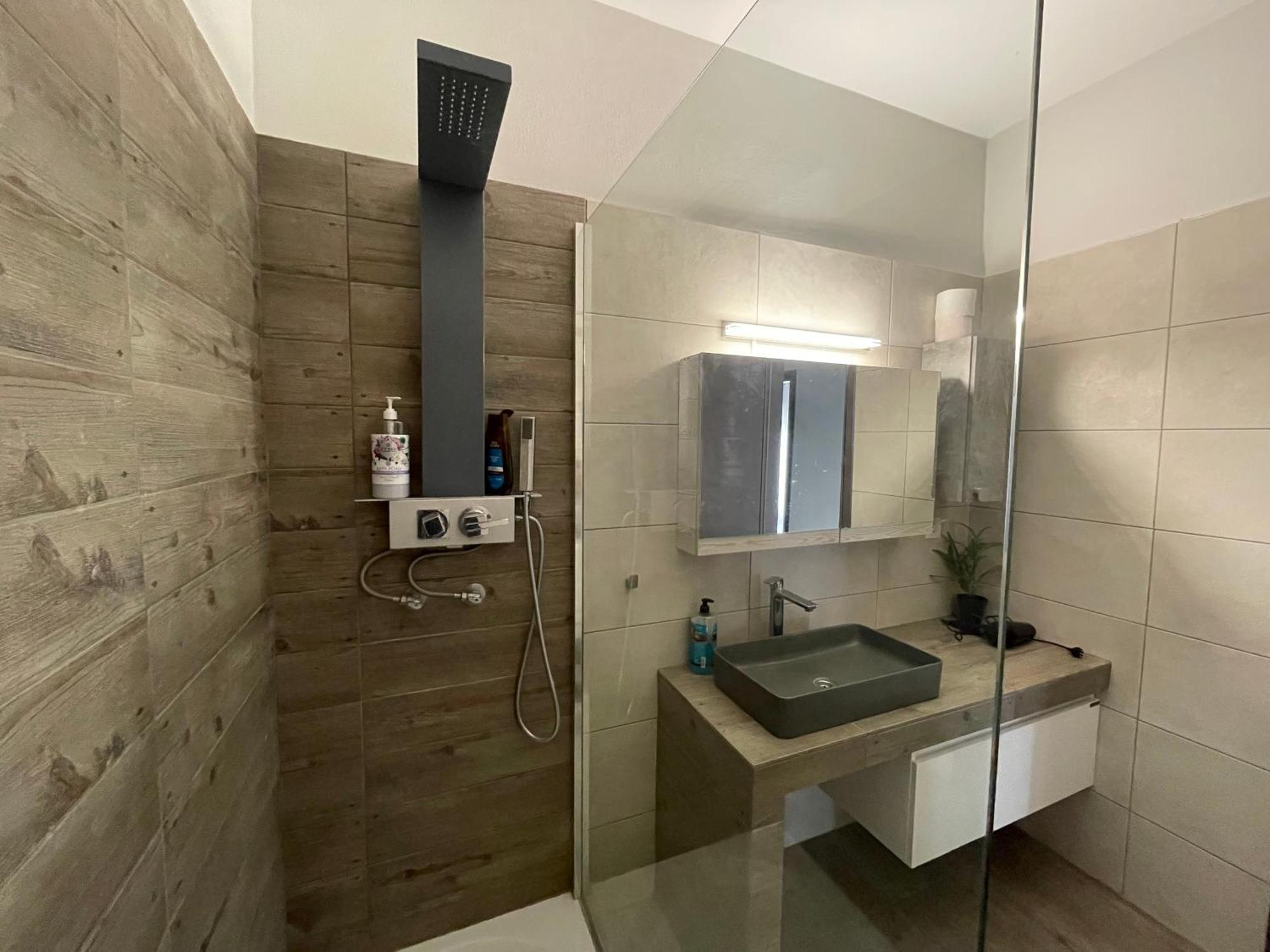 Luxurious 4Th Floor Apartment With Elevator Alejandrópolis Exterior foto