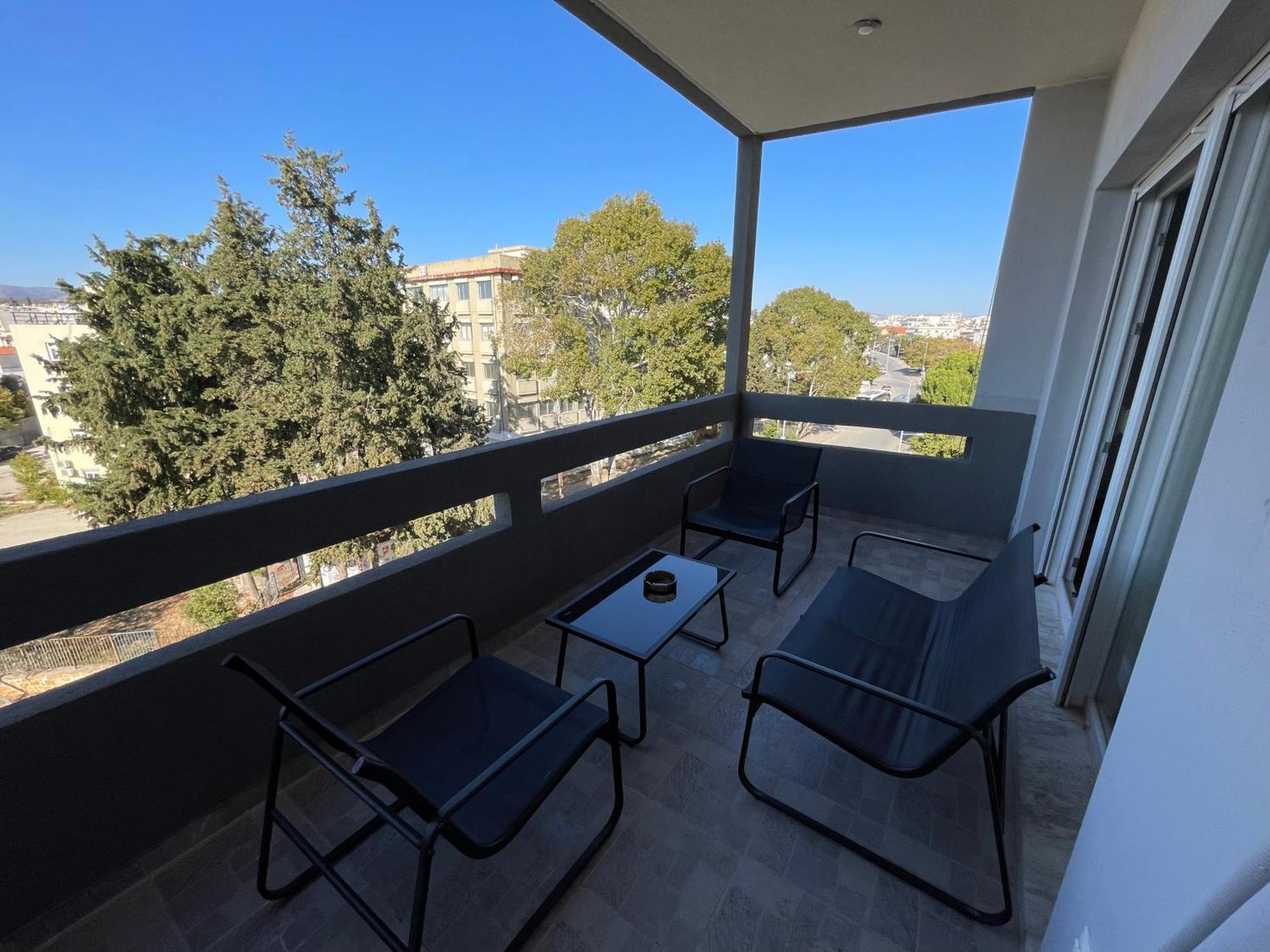 Luxurious 4Th Floor Apartment With Elevator Alejandrópolis Exterior foto